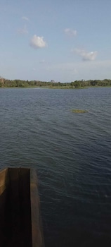 rio lake hotel sigiriya