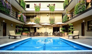 Hotel Casa Layun,,3 star