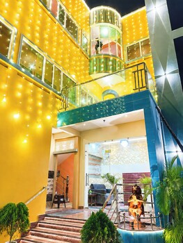 hotel anshraj puri near jagannath temple
