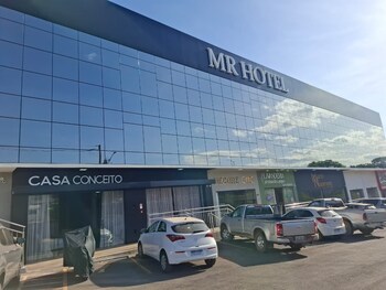 mr hotel