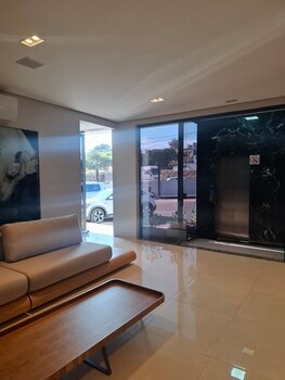 Mr Hotel,,3 star