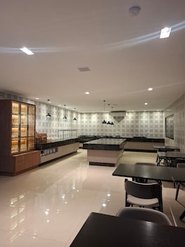 mr hotel