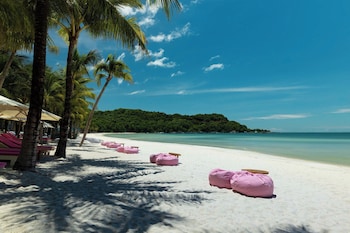 m signature boutique hotel and villas beachfront phu quoc