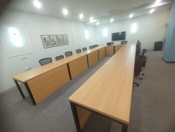 Saltstayz Premier - Sector 28 Faridabad,,3 star