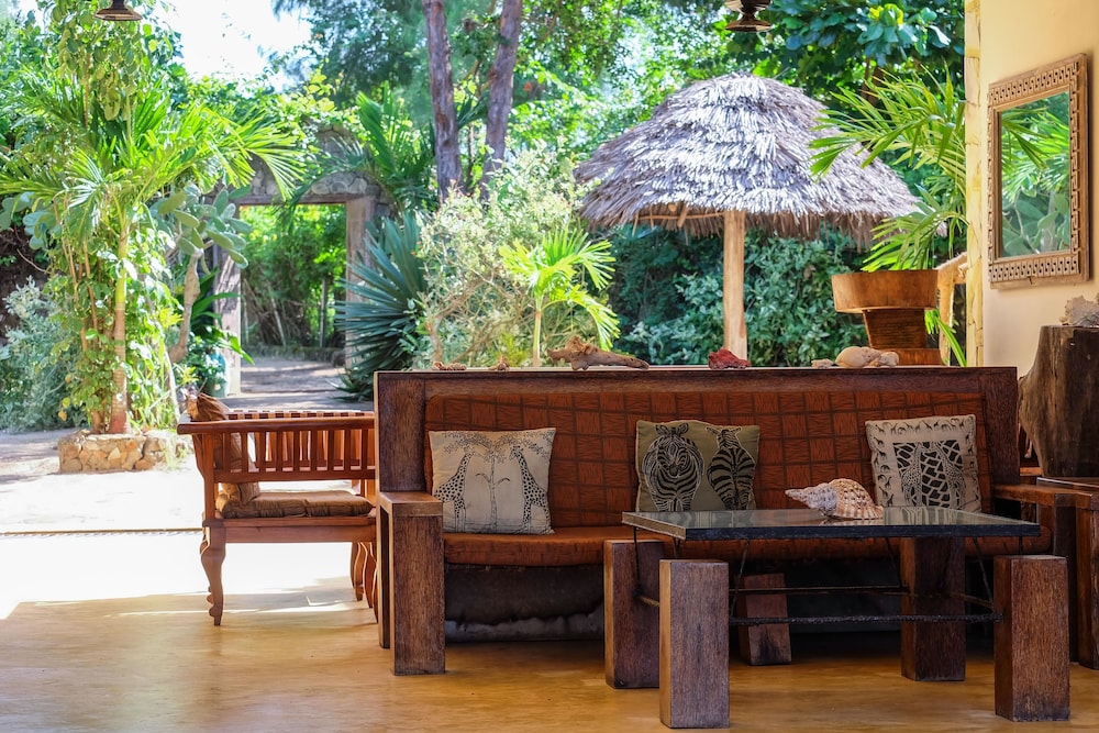 seasons lodge zanzibar