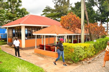 Hotel Tausi,,3 star