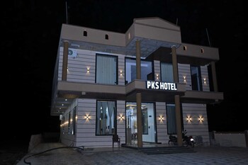 pks hotel and family restaurant