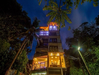jenora hills kandy