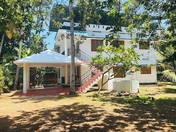 villa lemon garden