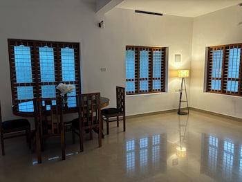 villa lemon garden