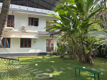 villa lemon garden