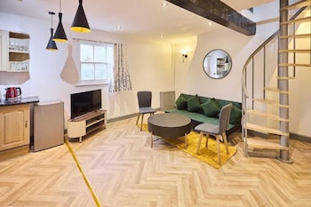 Apartment Sleeps 8 With Wifi,,4 star