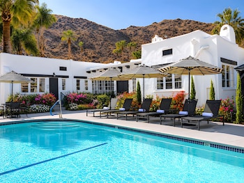 Gloria Palm Springs,,2 star