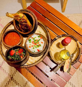 kaduwa imperial hotel