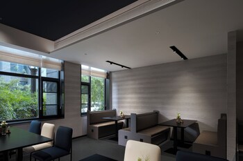 north bund light stay hotel shanghai