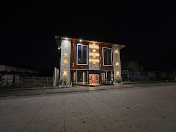 ace inn hotel