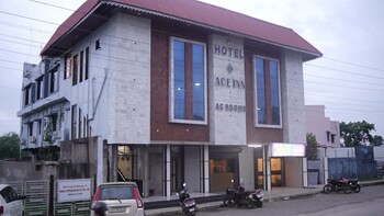 ace inn hotel