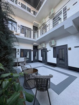 rixa plaza hotel
