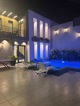 trio chalet 2