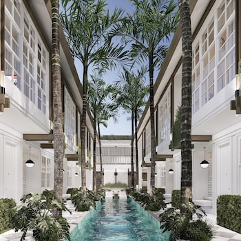 Nuho Living,,3 star