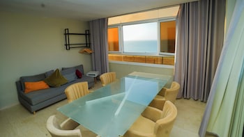 singular hotel