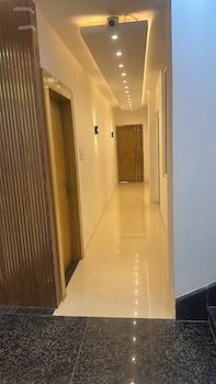 Hotel Krishna & Restaurant,,3 star