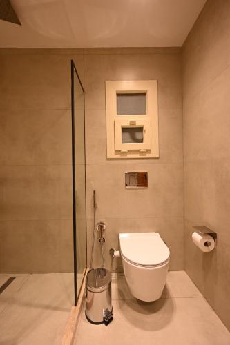 solana sky pool boutique hotel