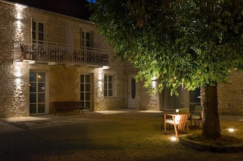 maison borreze