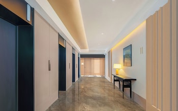 mehood lestie hotel qingdao vientiane
