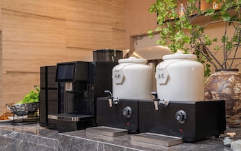 mehood lestie hotel qingdao vientiane