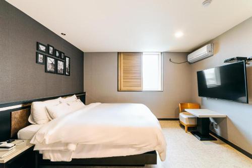 hotel ssome jeongkwan