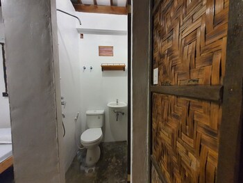 Coleto Siargao,,3 star