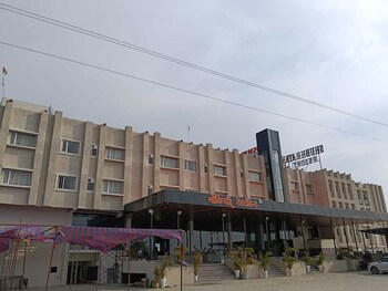 Shubh Ratna Resort,,3 star