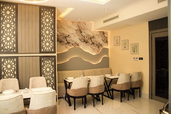 Ambiiflora Hotel,,3 star