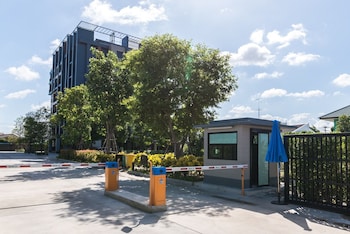 premier luxe hotel