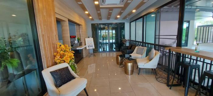 premier luxe hotel