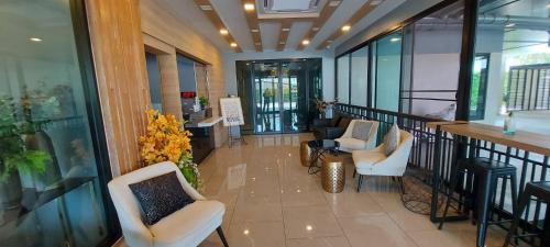 premier luxe hotel