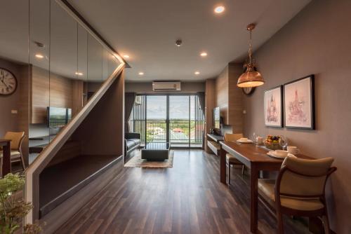 premier luxe hotel