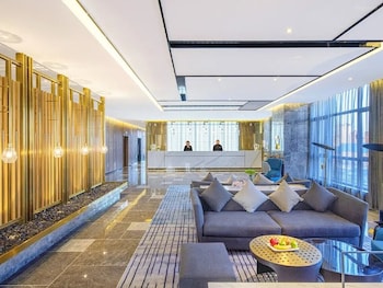 Crystal Hotel Qingdao Golden Sand Beach,,3 star