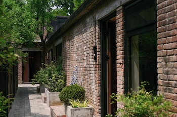 yonghe yard hotel