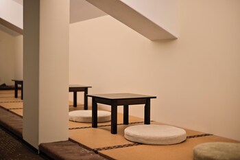 yonghe yard hotel