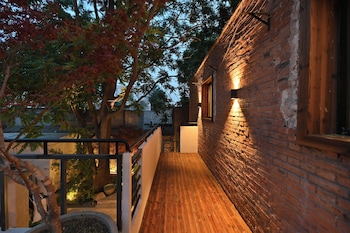 yonghe yard hotel