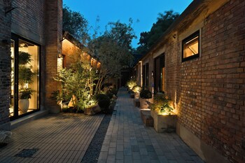 yonghe yard hotel