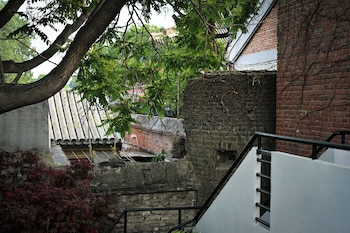 yonghe yard hotel