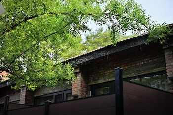 yonghe yard hotel