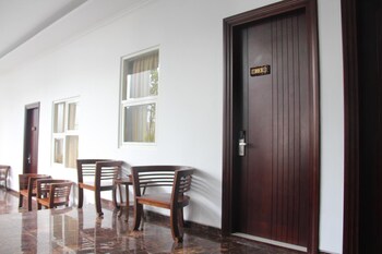 tlogomas guest house