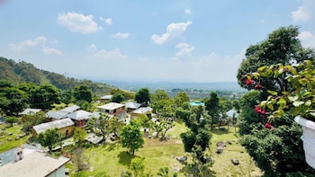 paradise inn dharmsala