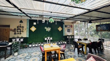 paradise inn dharmsala