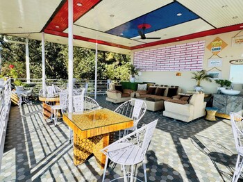 paradise inn dharmsala