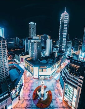 style ins high altitude river view hotel